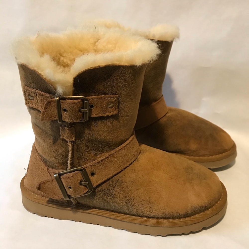 UGG Dylyn Bomber Jacket Short Shearling Bo…